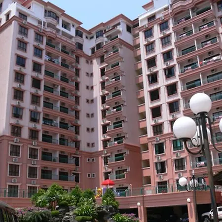 Marina Condominium Holiday Homestay Kota Kinabalu Room photo